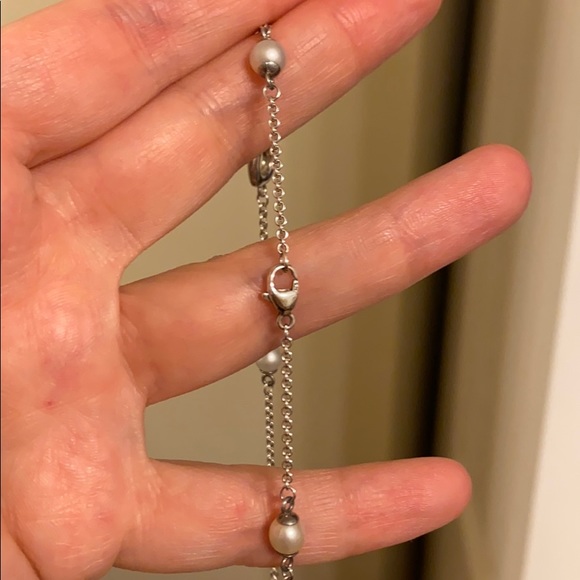 Tiffany & Co. Silver & Pearl Cushion Necklace - Picture 4 of 8